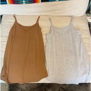 2 tank tops from Three bird nest!